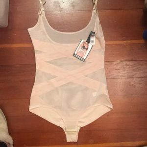 NWT Shaping Bodysuit XL